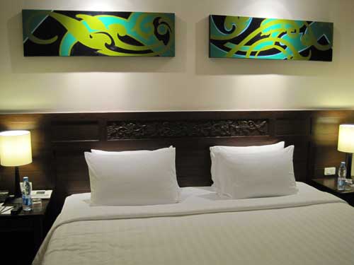 Le Meridien Phuket Beach Resort Bedroom