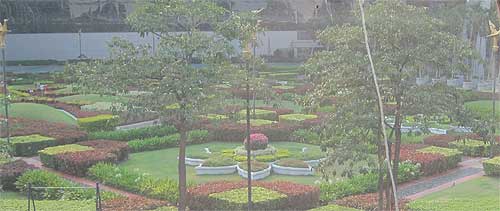 Thai Air lounge (domestic terminal) garden view