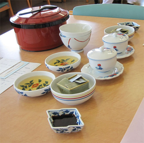 celebratory lunch - rice, sauce & tea